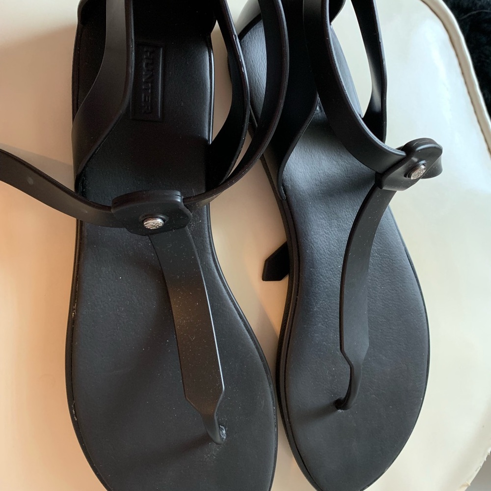 Hunter sandals